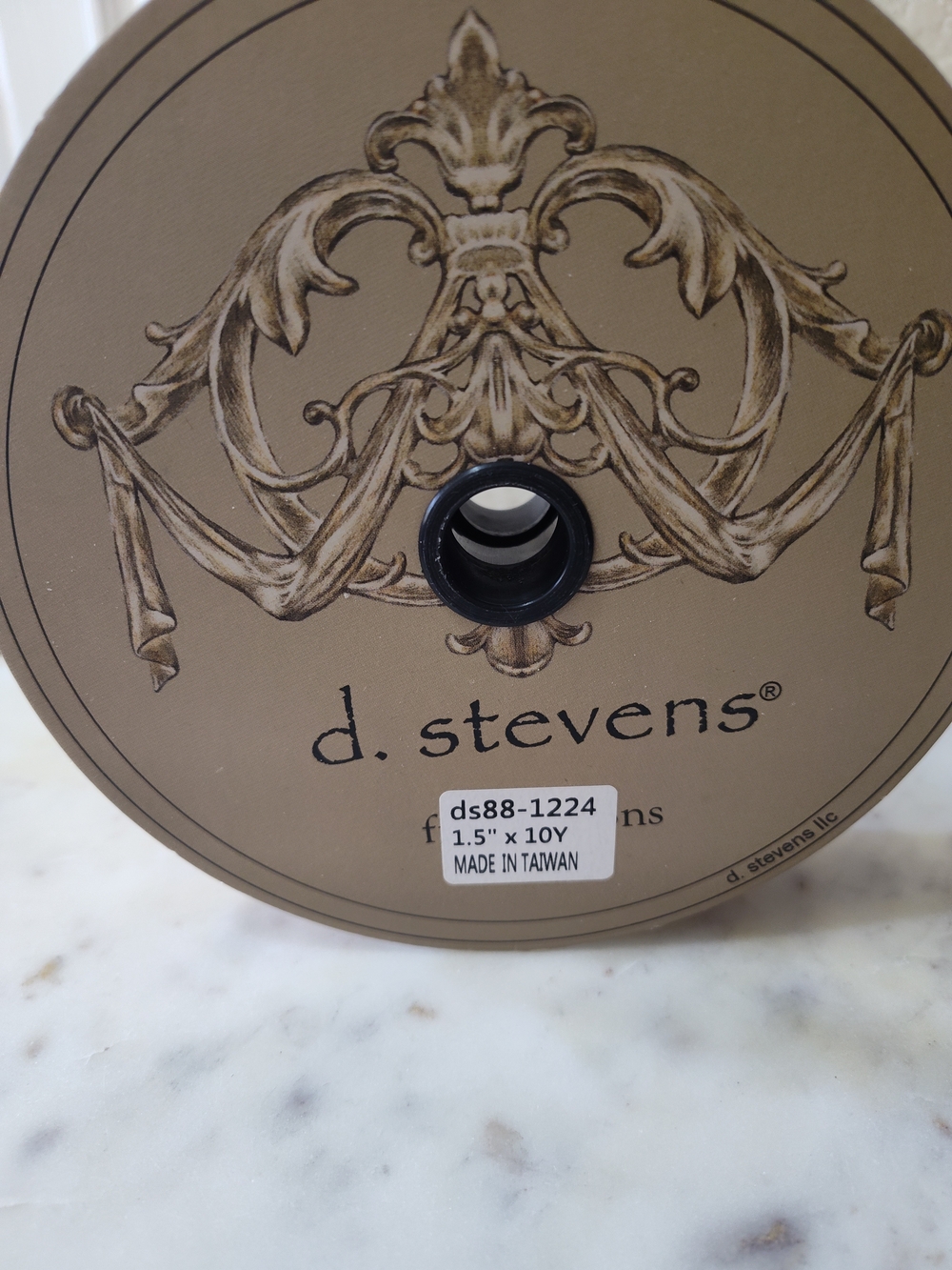D. STEVENS Copper Metallic Tinsel Ribbon 1.5" x 10 Yards Luxury Designer Ribbon - Picture 3 of 7